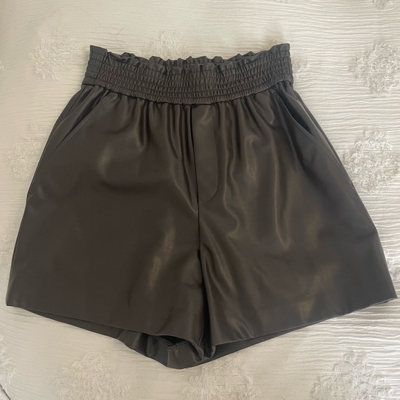 A.L.C. Kaleb Vegan Leather High-Waisted Shorts Size XS - Picture 7 of 11